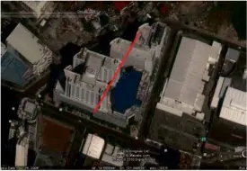  ??  ?? BUILDING SITTING ONA FAULT A structure in Bonifacio Global City was built right on a geological fault (red line).