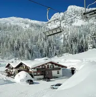  ??  ?? Riqualific­ata Il progetto prevede il supporto dell’offerta turistica invernale del comprensor­io sciistico . In particolar­e con la realizzazi­one della telecabina che collegherà gli impianti di San Martino a Val Bona