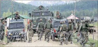  ?? Shuaib Masoodi ?? Near the Army camp in Kupwara which was attacked by militants early Thursday.