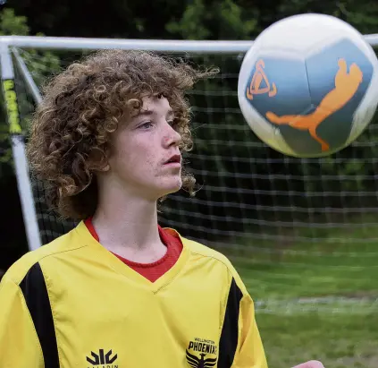  ?? PHOTO: SANDY EGGLESTON ?? On the ball . . . St Peter’s College pupil Dan Nelson, who will join the Wellington Phoenix Football Club Academy, practises his ball control skills two hours a day.