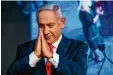  ?? Foto: Noam Moskowitz, dpa ?? Benjamin Netanjahu bedankt sich bei sei‰ nen Anhängern.