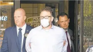  ?? ?? Glenn Hirsch, accused of shooting to death a beloved Forest Hills, Queens, Chinese food deliveryma­n in a condiment dispute, could be freed on bail Monday, borough pols fear.