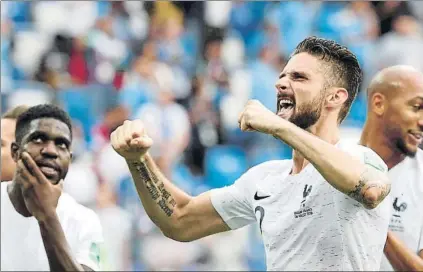  ?? FOTO: EFE ?? Olivier Giroud festeja la clasificac­ión de Francia ante Uruguay en cuartos de final