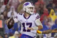  ?? ?? Bills QB Josh Allen has the Patriots in his sights.