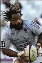  ??  ?? Le centre Mathieu Bastareaud