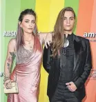  ?? STEVE GRANITZ/WIREIMAGE ?? Paris Jackson and her boyfriend Gabriel Glenn, with whom she is in a band.