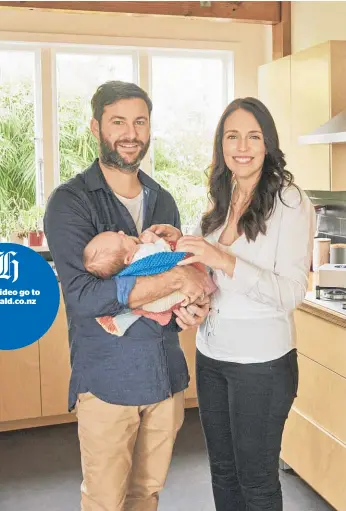  ??  ?? Clarke Gayford sports a luxuriant beard as he holds baby Neve with Jacinda Ardern.