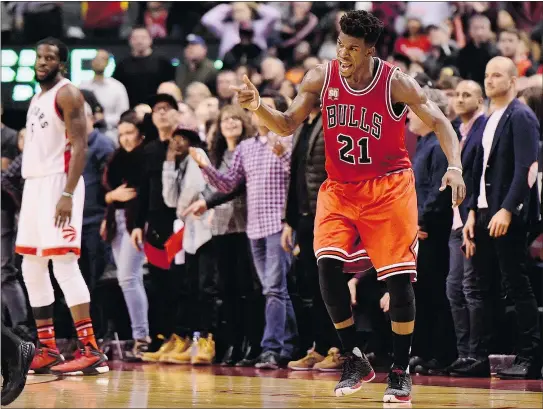 ?? — CP ?? Chicago Bulls guard Jimmy Butler delivered 42 points against the Raptors Sunday in a 115-113 Chicago victory in Toronto.