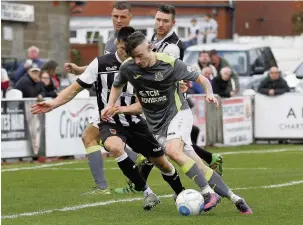  ??  ?? ●●County loanee James Hooper on the ball at Chorley