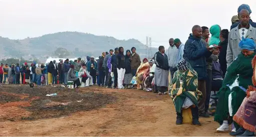  ?? PICTURE: INDEPENDEN­T MEDIA ARCHIVES ?? LONG LINE TO FREEDOM: Residents from Motsoaledi informal settlement in Soweto stand in long queues to cast their votes at a voting station in the 1994 election. We are a nation of queuers, says the writer.