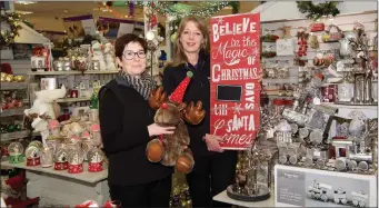  ??  ?? Sarah Cahill and Sarah Brooks in the Christmas department of Boyles of Killorglin.