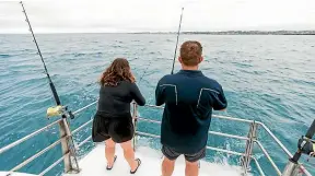  ?? SIMON O’CONNOR / STUFF ?? Amateur fishing has a large impact – especially in the high numbers Kiwis enjoy in our surroundin­g waters.