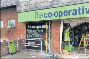  ??  ?? A previous raid on a cash machine in Stoney Stanton