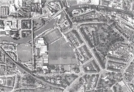  ??  ?? Jack Sparrow’s image of the Rec from 1936 shows the whole site open to the public