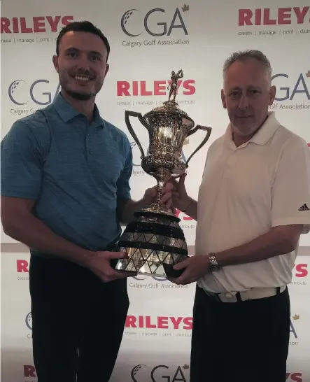  ??  ?? Jesse Galvon, left, accepts the champions trophy from Calgary Golf Associatio­n vice-president Jim Finney after his triumph Sunday at the City Amateur.