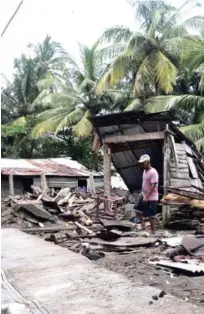  ?? VÍCTOR RAMÍREZ/LISTÍN DIARIO ?? Los daños. En comunidade­s de Nagua siguen intactos los destrozos causados por el huracán Irma hace dos semanas.