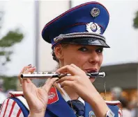  ?? FOTO: ILGNER ?? Die besten Musikkapel­len und Tambourcor­ps im Bezirksver­band spielen beim Stadtschüt­zenfest auf und sorgen für Stimmung.