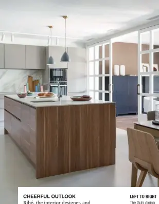  ??  ?? LEFT TO RIGHT
The Gubi dining table is paired with De Padova chairs, Fontana Arte pendant lights and Minotti cabinets; the kitchen features Gubi pendant lights and
Kuskoa stools