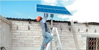  ?? Foto: José María Vázquez ?? Lo más recomendab­le sería instalar paneles solares sólo en áreas urbanas.