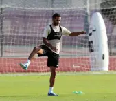  ?? Chris Whiteoak / The National ?? The UAE’s Ali Mabkhout trains in Abu Dhabi before the Asian Cup in Qatar. He has yet to feature at the tournament
