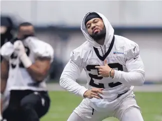  ?? GERALD HERBERT/ASSOCIATED PRESS ?? New Orleans cornerback Marshon Lattimore, shown dancing to music while stretching during Thursday’s practice, says the secondary is confident heading into Sunday’s showdown with the Rams.