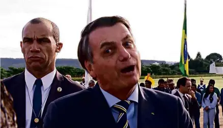  ?? Reprodução TV Globo - 18.fev.20 ?? O presidente da República, Jair Bolsonaro, faz insultos à jornalista Patrícia Campos Mello