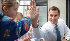  ?? ?? Visit: Jeremy Hunt meets children at Busy Bees nursery, south London