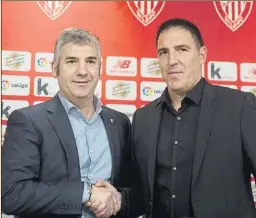  ?? FOTO: JUAN ECHEVERRÍA ?? De la mano Urrutia alabó la figura del nuevo entrenador rojiblanco