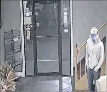  ?? DESIREE ANSTEY/ JOURNAL PIONEER ?? A man, believed to be six-feet tall and average built is suspected of robbing two Island gas stations and a Summerside motel on Saturday morning.