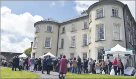  ?? (Photo: Katie Glavin) ?? A significan­t crowd gathered as Minister of State for the OPW, Patrick O’Donovan, reopened Doneraile Court last week.