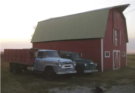  ??  ?? Old, blue trucks are a theme for Jacob Cowgill at Blue Truck Bread.