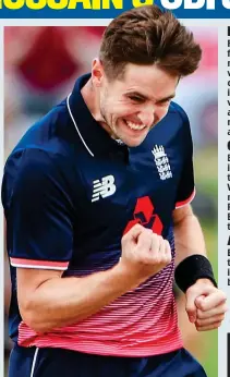  ??  ?? Main man: Woakes was deadly with the new ball JOHN COWPLAND