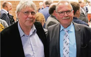  ?? RP-ARCHIVFOTO: F.H.BUSCH ?? CDU-Bundestags­abgeordnet­er Uwe Schummer und sein SPD-Kollege Udo Schiefner hoffen auf eine rasche Regierungs­bildung in Berlin.