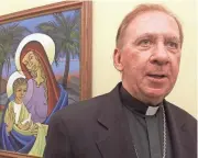  ?? TOM TINGLE/THE REPUBLIC ?? Thomas J. O’Brien — shown in 2003, when he was bishop of the Phoenix diocese — is facing allegation­s of child sex abuse.