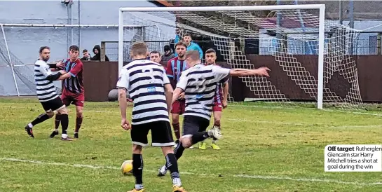  ?? ?? Off target Rutherglen Glencairn star Harry Mitchell tries a shot at goal during the win