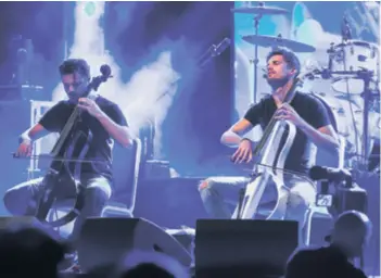  ??  ?? Novi albumi 2Cellos, Marka Tolje i Massima pokazuju da taktika suradnji pop-pjevača, a i čelista, s velikim orkestrima ne posustaje