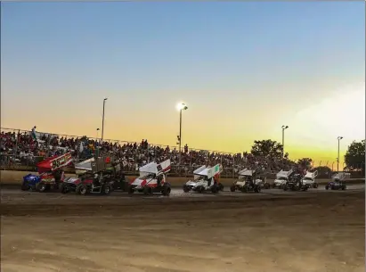  ?? Courtesy of Jessica Cucuk ?? A Crate Sprints main event race at Marysville Raceway Park on Simpson Lane.