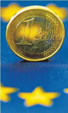  ?? FOTO: OLIVER BERG/DPA ?? Die Eurozone nimmt erneut Anlauf, sich gemeinsam besser gegen künftige Finanzkris­en zu wappnen.