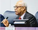  ?? COVARRUBIA­S/ SUN- TIMES ?? School board president Frank Clark said the district might have to consider more budget changes in January if the state doesn’t provide help.
| SANTIAGO