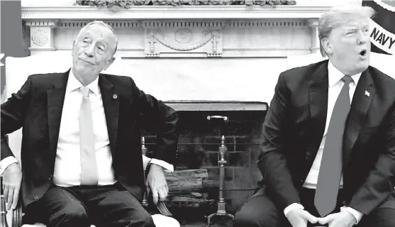  ?? JONATHAN ERNST/REUTERS ?? El mandatario estadunide­nse recibió ayer en la Casa Blanca al jefe de Estado portugués, Marcelo Rebelo de Sousa.