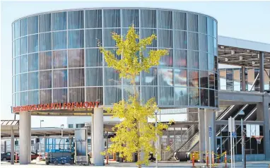  ?? KRISTOPHER SKINNER/STAFF ?? Above is a view of the Warm Springs/South Fremont BART station in September, when it was expected to open soon. Now the opening is scheduled for Saturday. BART can “nip the peak” off the peak of the rush hour, says Director Thomas Blalock.