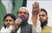  ?? AP ?? JuD chief Hafiz Saeed (centre) at a rally in Lahore on Friday.