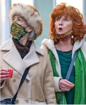  ??  ?? PS THEY’D popped out for a spot of window shopping. But friends Dame Maureen Lipman and Rula Lenska – who play Evelyn Plummer and Claudia Colby respective­ly in Coronation Street – found many shops boarded up in Notting Hill, west London