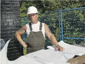  ?? ALEX SCHULDTZ/THE HOLMES GROUP ?? Both on-site builds or modular constructi­on can be excellent choices for homebuyers, says Mike Holmes.