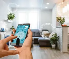  ?? Foto: Angelov, stock.adobe.com ?? Mit Smart-Home-Lösungen kann man seine Geräte nicht nur von überall aus steuern, intelligen­te Systeme helfen auch dabei, den Energiever­brauch zu optimieren.