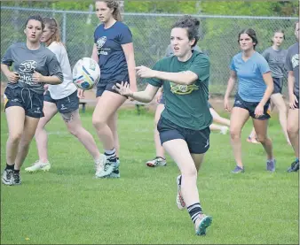  ?? THE NEWS ?? Gracie MacIvor of the NNEC Gryphons passes the ball off at a practice Thursday.