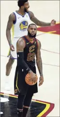  ??  ?? With the Cavs’ season hanging in the balance, Cleveland superstar LeBron James gave praise to the Warriors’ starladen roster.