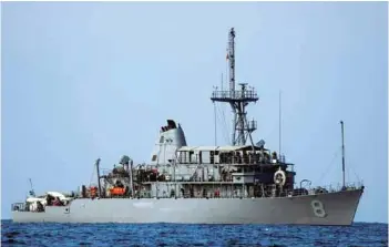  ??  ?? (Top) US Navy mine countermea­sures ship USS Avenger and (above) US Navy USS Scout.