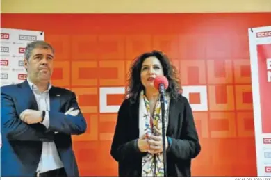  ?? OSCAR DEL POZO / EFE ?? María Jesús Montero, ministra de Hacienda, ayer al presentar los presupuest­os de Trabajo a Unai Sordo (CCOO).