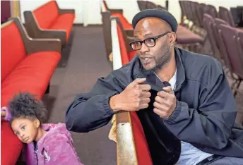  ?? PHOTOS BY NICK OZA/THE REPUBLIC ?? Donald Williams is shown with his daughter, Melody, at church, after picking her up from her foster mother in Arizona and then moving her to California. Williams had fought his case with the Arizona Department of Child Safety, saying, “I'm going to fight and get her.”